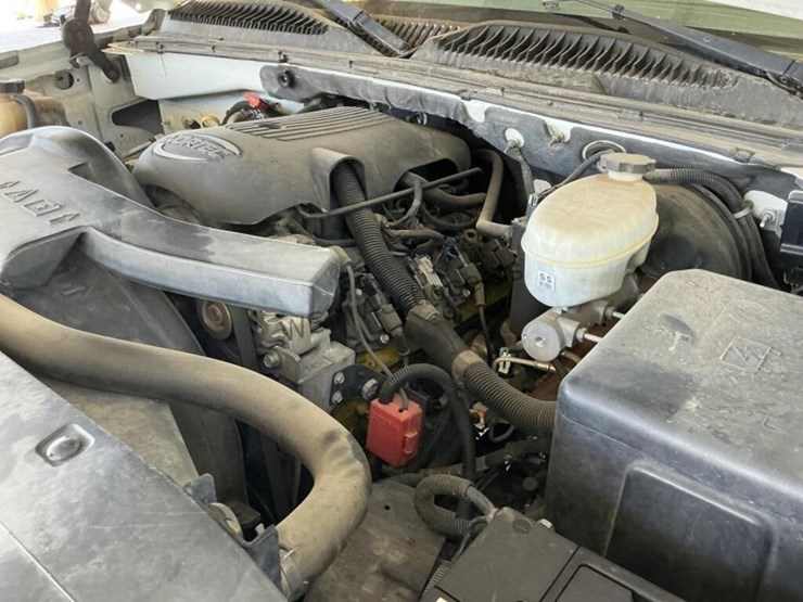 2003-chevrolet-avalanche-p/u-image-12
