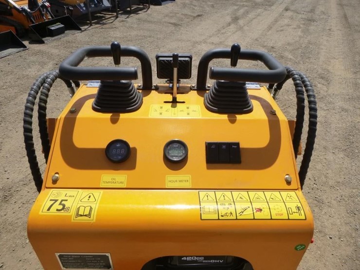 2026-sdlool-sl360t-skid-steer-track-loader-image-13