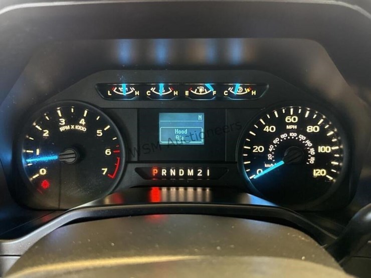 2017-ford-f150-image-17