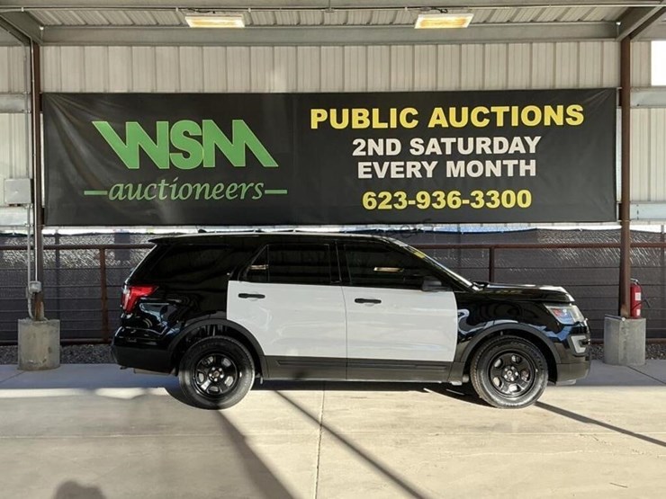 2017-ford-explorer-image-1