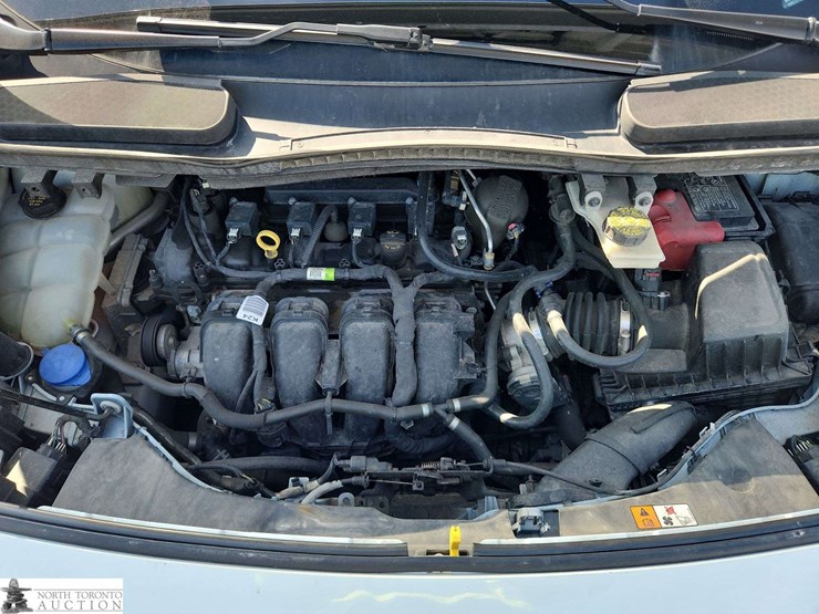 2022-ford-transit-connect-image-28