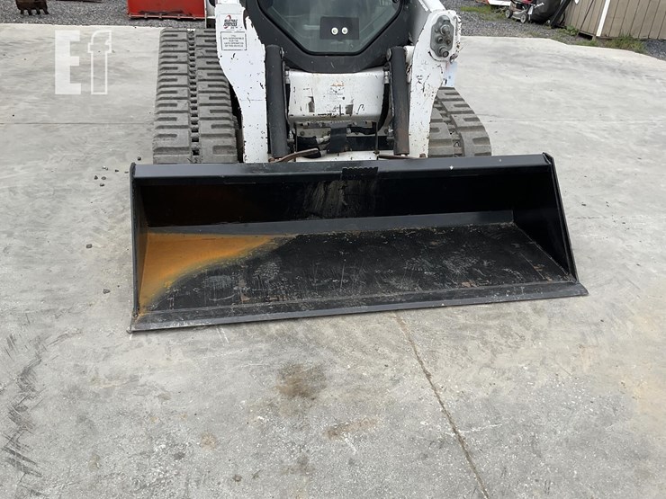 2021-bobcat-t740-image-11