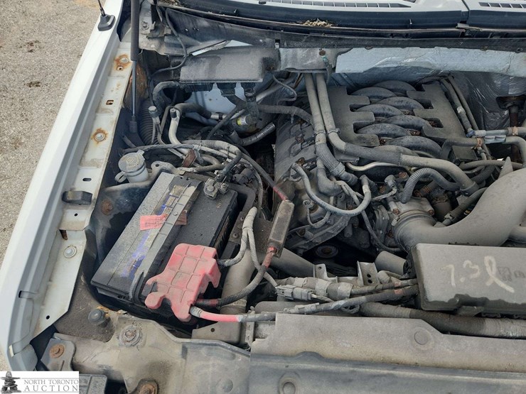 2011-ford-f150-image-32