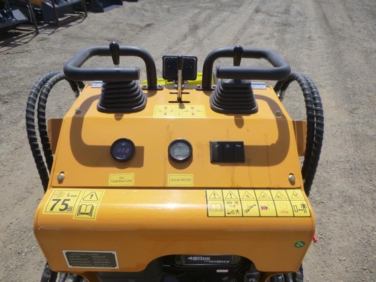 2026-sdlool-sl360t-skid-steer-track-loader-image-13