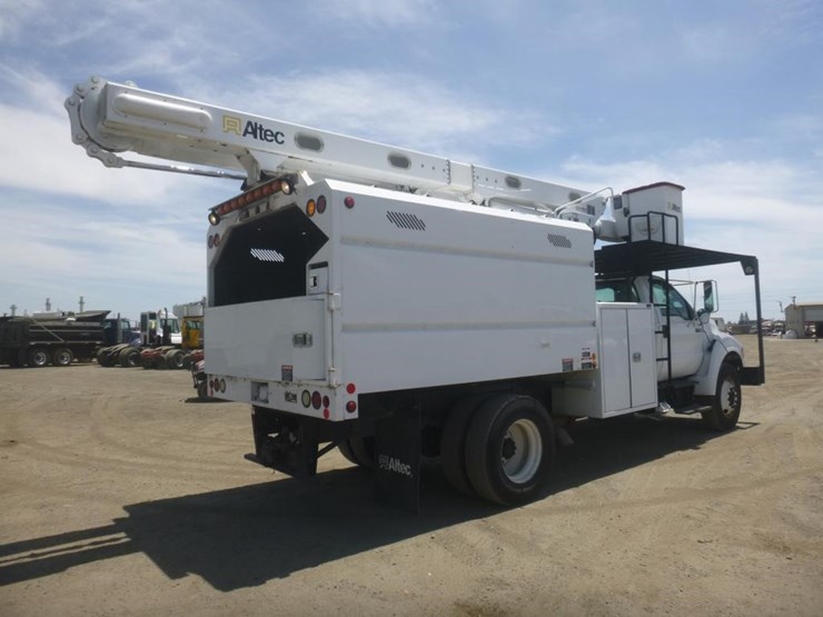 2015-ford-f750-image-3