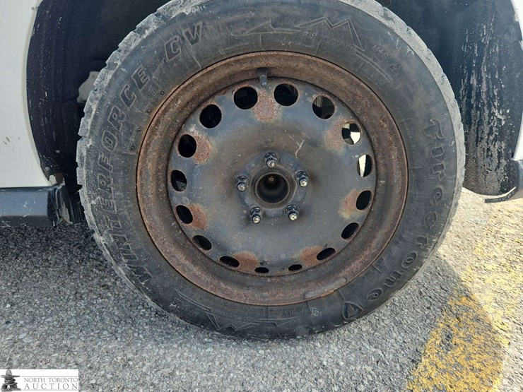 2022-ford-transit-connect-image-32