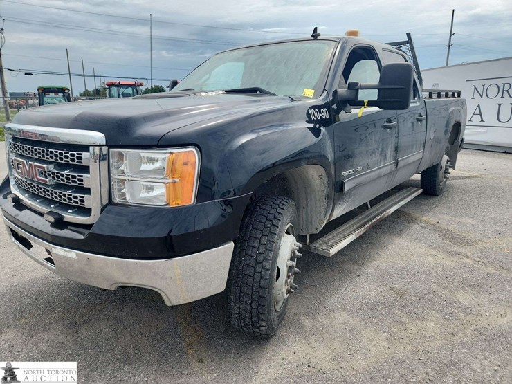 2012-gmc-sierra-3500hd-image-1