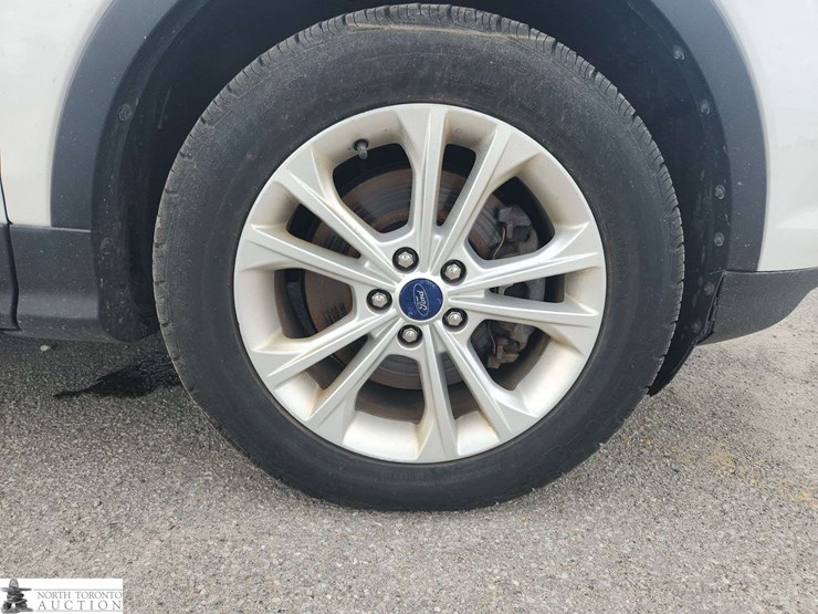 2017-ford-escape-image-45