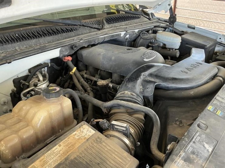 2003-chevrolet-avalanche-p/u-image-13