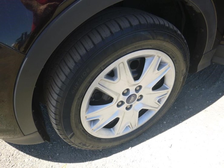 2013-ford-escape-image-13