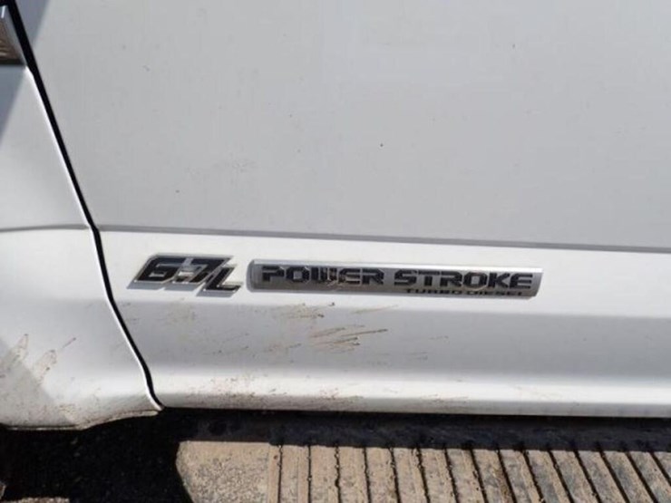 2019-ford-f350-xl-image-19