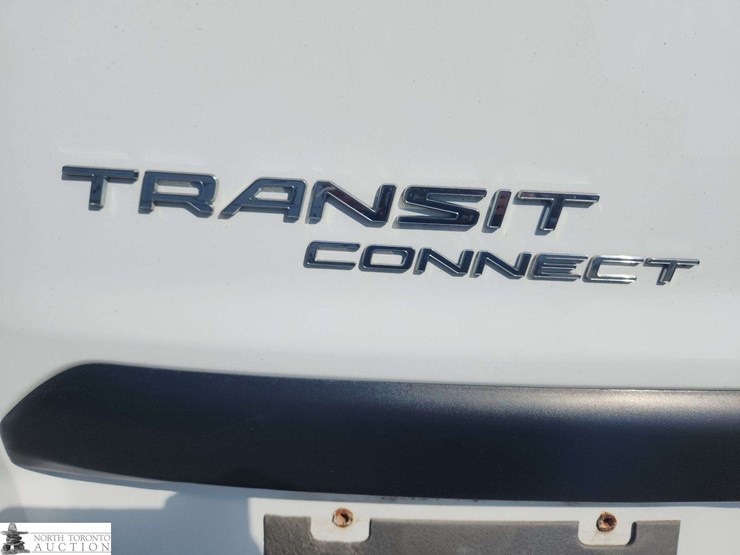 2022-ford-transit-connect-image-10