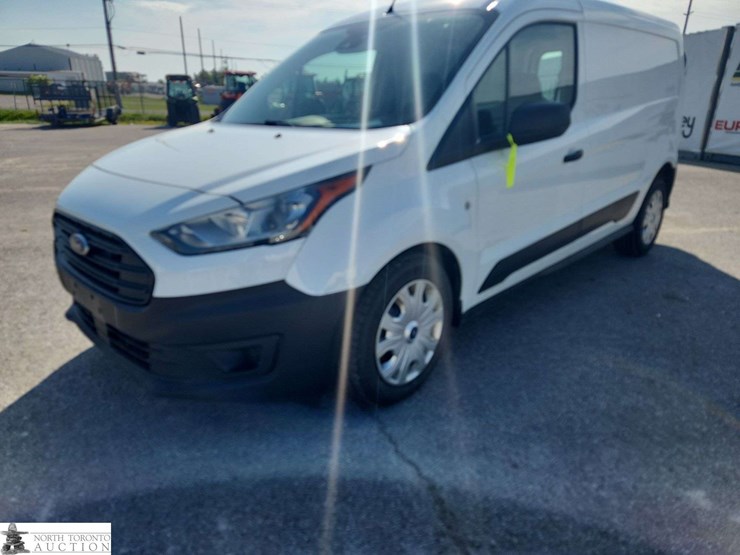2022-ford-transit-connect-image-3