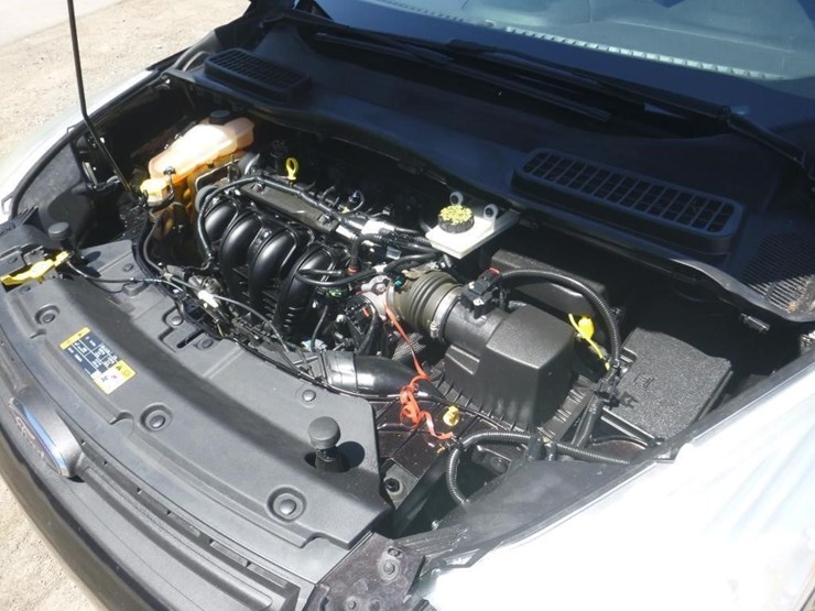 2013-ford-escape-image-10
