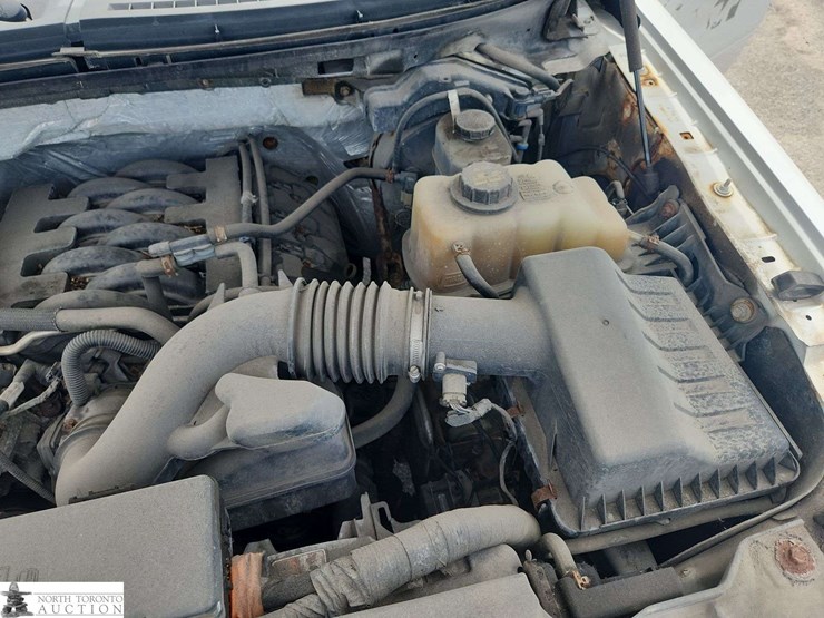 2011-ford-f150-image-34