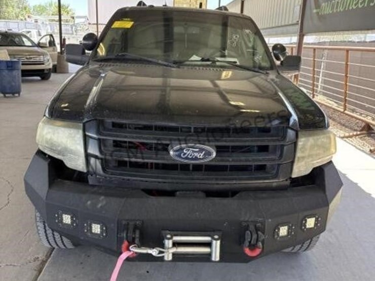 2015-ford-expedition-image-3