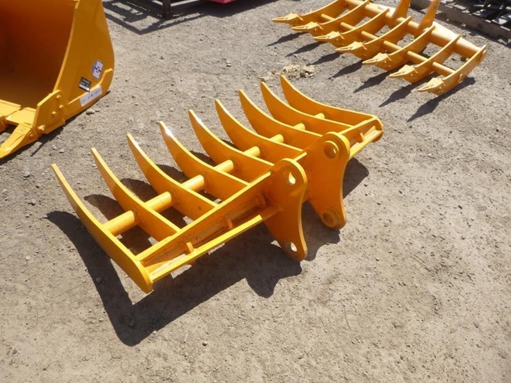 caterpillar-305-image-4