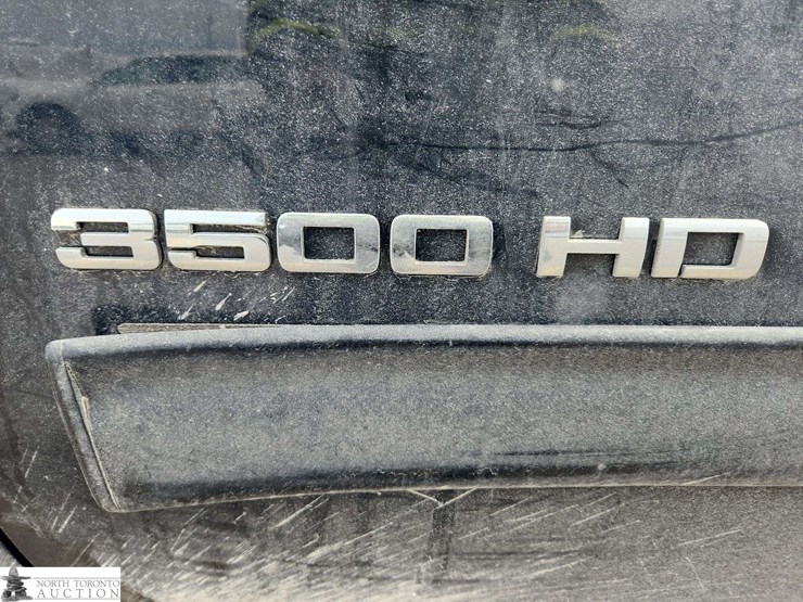 2012-gmc-sierra-3500hd-image-10