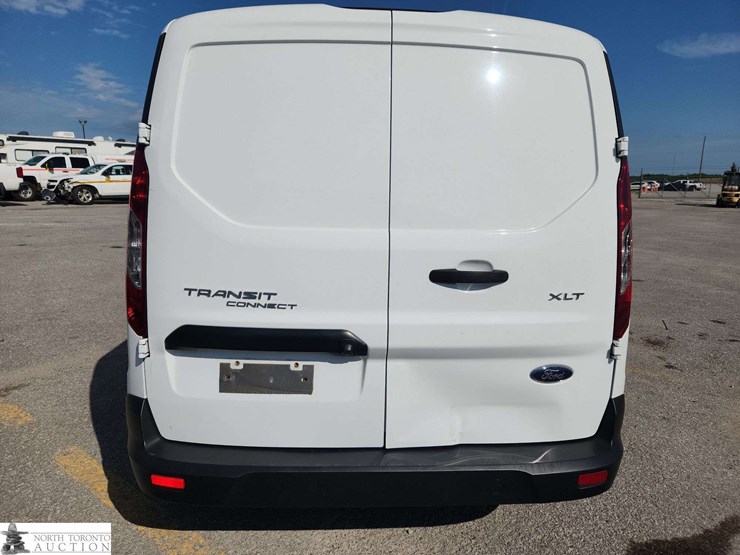 2022-ford-transit-connect-image-6