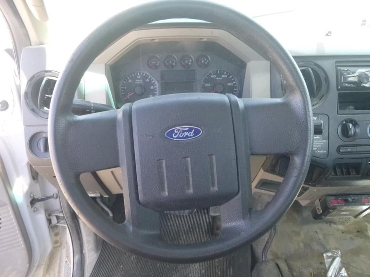 2008-ford-f350-image-10