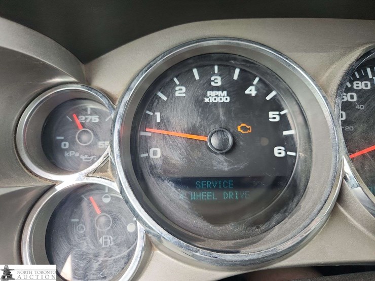 2012-gmc-sierra-3500hd-image-24