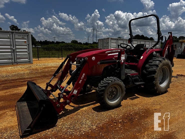 massey-ferguson-1749-image-2