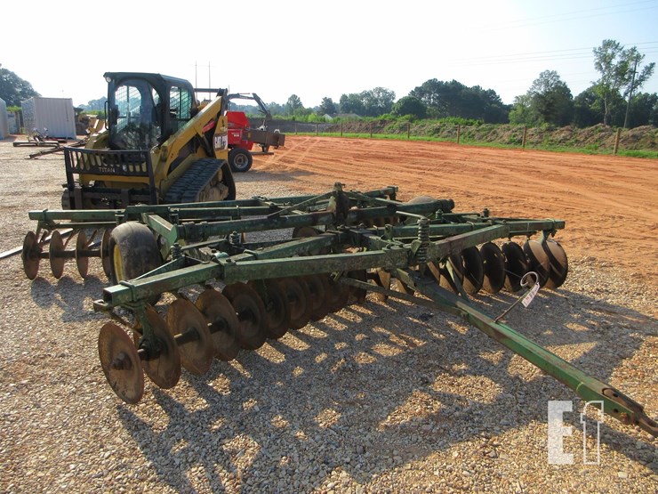 7300-john-deere-14-image-1
