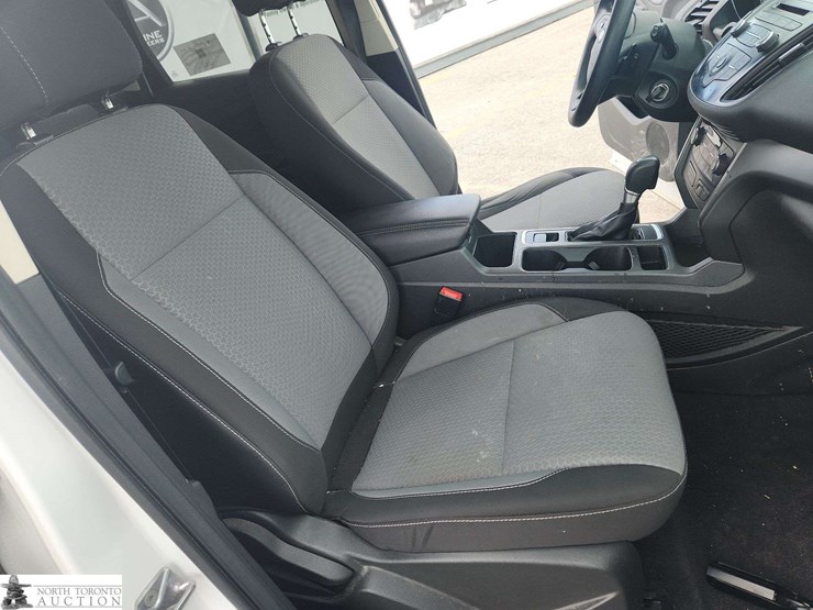 2017-ford-escape-image-27