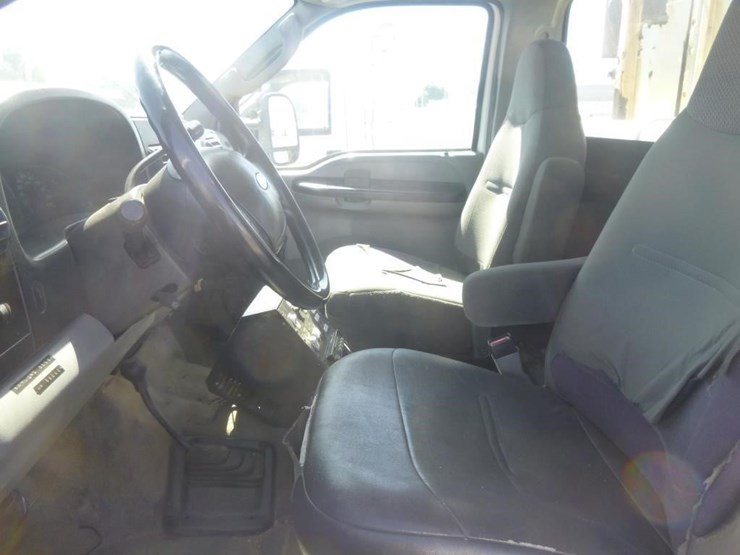 2007-ford-f450-image-9