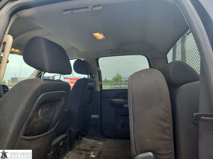 2012-gmc-sierra-3500hd-image-16