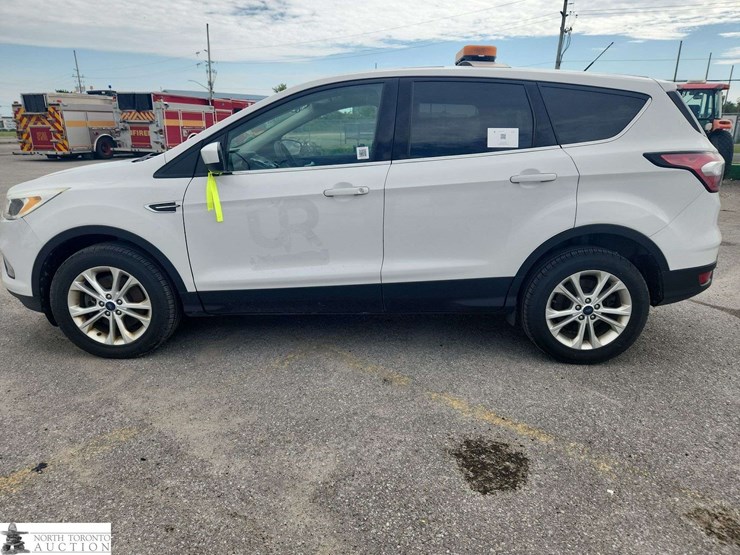 2017-ford-escape-image-4