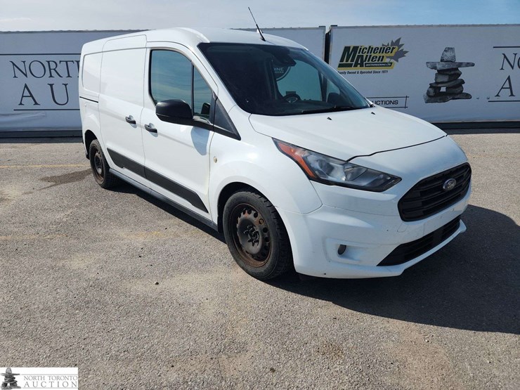 2022-ford-transit-connect-image-1