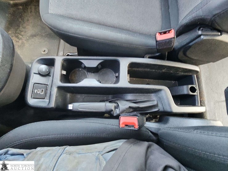 2022-ford-transit-connect-image-25