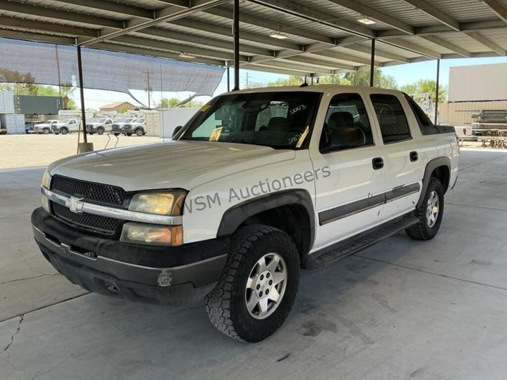 2003-chevrolet-avalanche-p/u-image-4