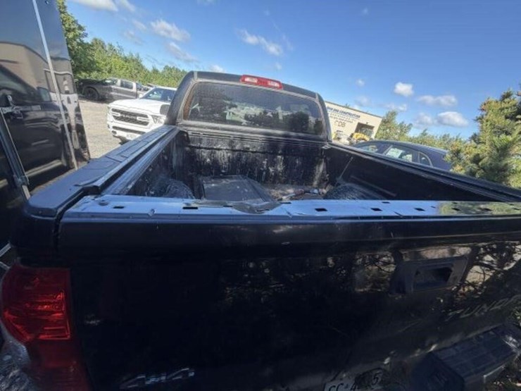 2017-toyota-tundra-image-5