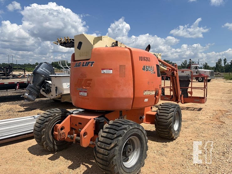 2007-jlg-450aj-ii-image-2
