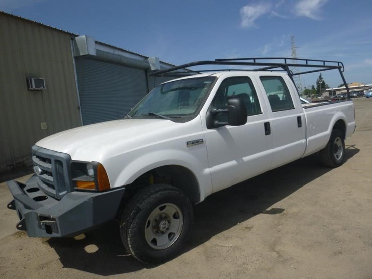 2006-ford-f250-image-1