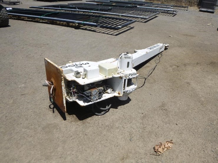 liftmoore-3200-image-3