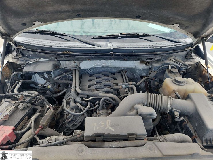 2011-ford-f150-image-33