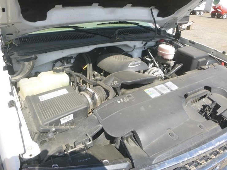 2007-chevrolet-2500-image-15