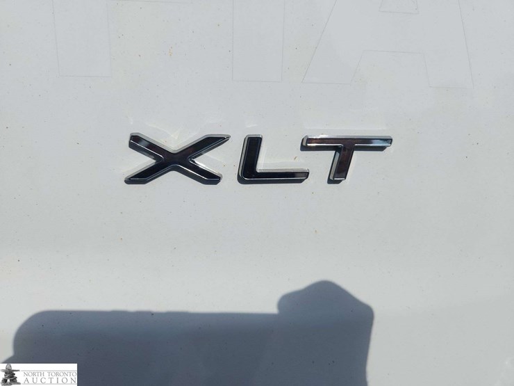 2022-ford-transit-connect-image-11