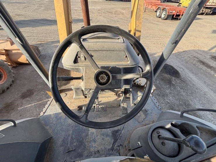 2001-deere-310g-image-16