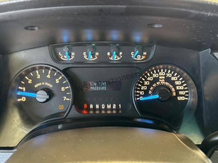 2014-ford-f150-image-17
