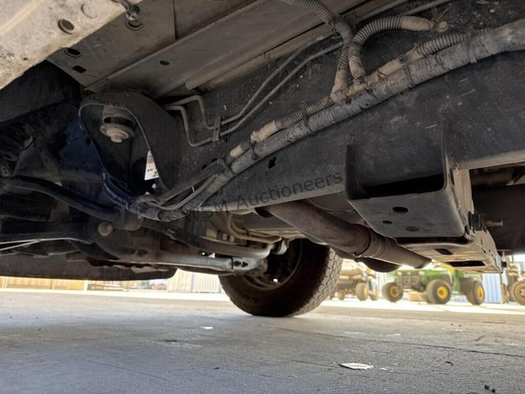 2014-ford-f150-image-24