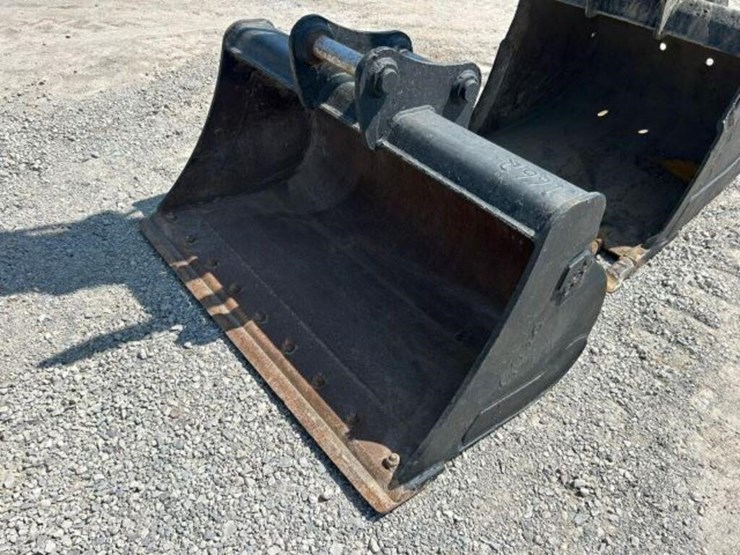 2022-bobcat-e88-image-59