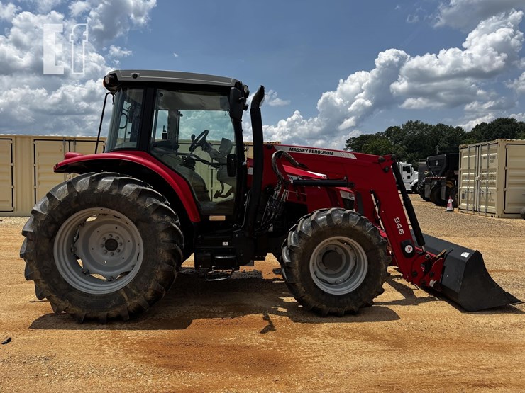 2015-massey-ferguson-5613-image-5