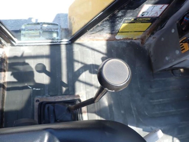 2007-jcb-930-image-18