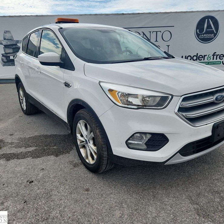 2017 FORD ESCAPE