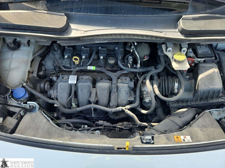 2022-ford-transit-connect-image-36