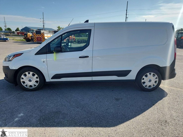2022-ford-transit-connect-image-4
